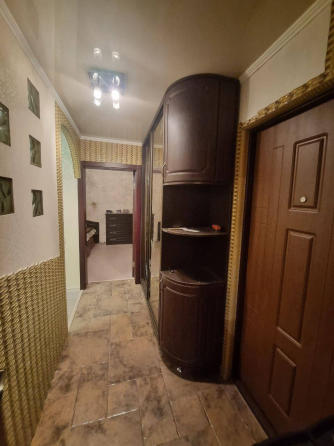 2-комнатная квартира в центре Донецк
