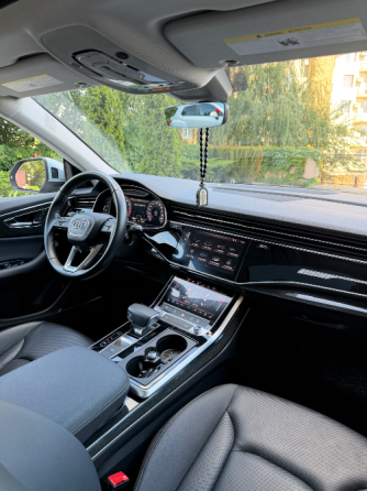 Audi Q8 Premium Plus Донецк