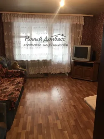 Продам 2 х комнатная квартира в Киевском районе, ул. Брюсова. Школа 19 Донецк
