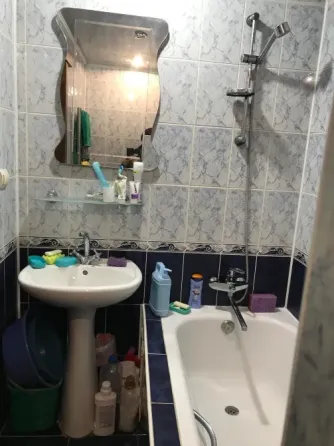 Продам 2 х комнатная квартира в Киевском районе, ул. Брюсова. Школа 19 Донецк
