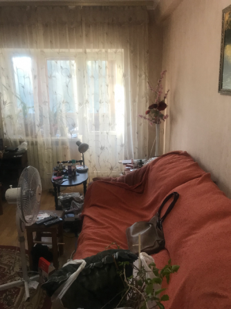 Продам 2ком Площадь Свободы 3/5 с ремонтом, мебель и техника рядом остановка, школа Донецк
