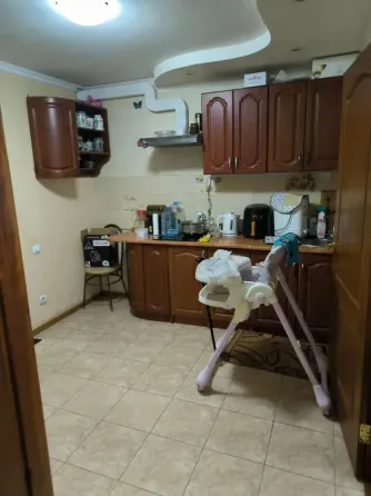 Продам 2-х комнатную квартиру в Калининском районе Донецк
