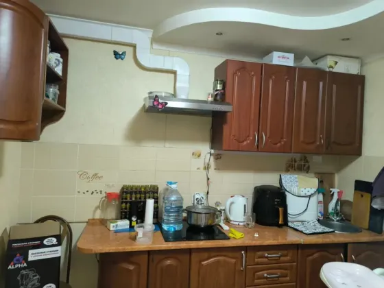 Продам 2-х комнатную квартиру в Калининском районе Донецк