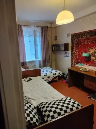 Сдам 3-х комнатную квартиру с подселением на Заперевальной Донецк