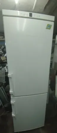 Немецкий холодильник Липхер Донецк