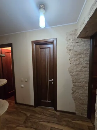 Продам двухкомнатную квартиру в Калининском районе Донецк
