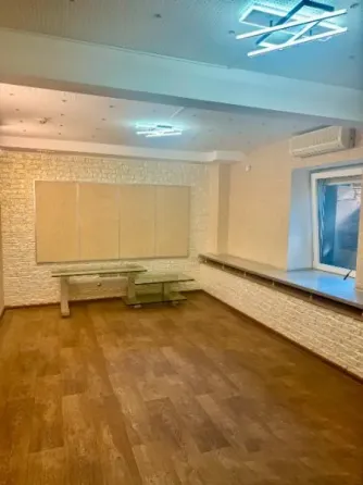 Помещение,готовый бизнес!65м2,Ворошиловский р-н,пер.Орешкова.Цена 9,4млн Донецк