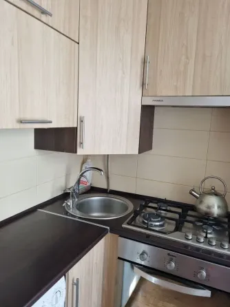 Продается 3 - х комнатная квартира, ул. Артема Донецк