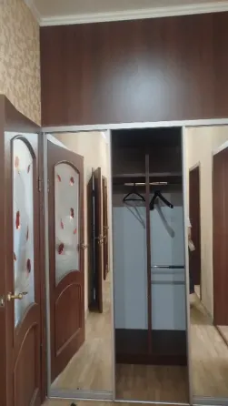 Продам двухкомнатную квартиру в самом центре, автономка Макеевка