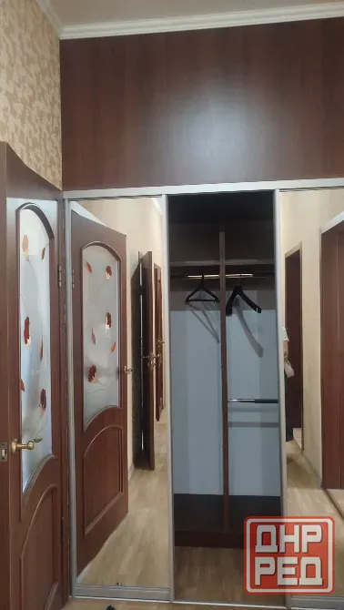 Продам двухкомнатную квартиру в самом центре, автономка Макеевка - изображение 1