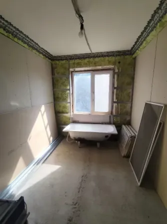 Продается 3-комн. квартира, г. Торез, м-н "30 лет Победы", квартал "г" Торез