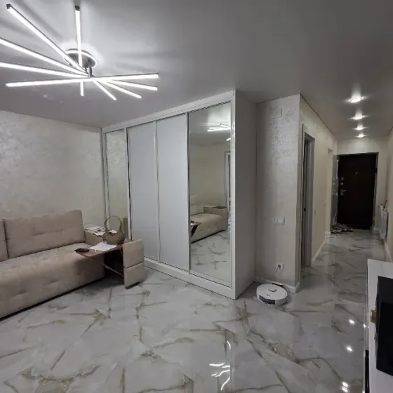 Продажа 1 комнатной крупногабаритной квартиры в Калининском районе, ул. Разенкова. Донецк