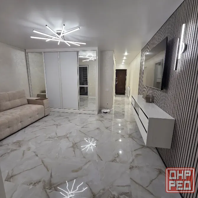 Продажа 1 комнатной крупногабаритной квартиры в Калининском районе, ул. Разенкова. Донецк - изображение 1
