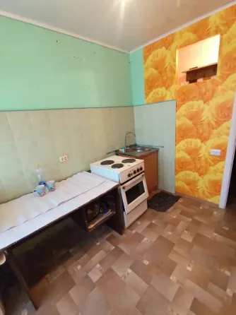 Продается 3-комн. квартира, г. Торез, центр Торез