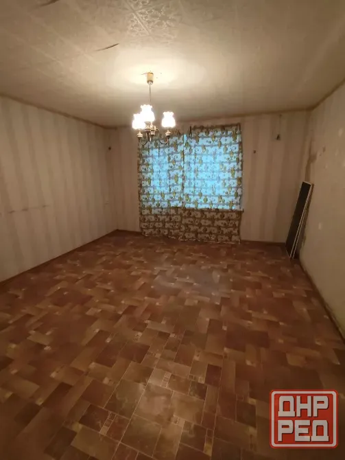Продается 3-комн. квартира, г. Торез, центр Торез - изображение 1