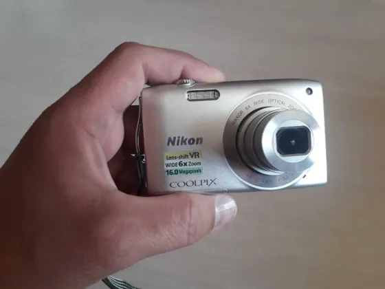 Фотоаппарат Nikon Coolpix S3300 сост нового Донецк