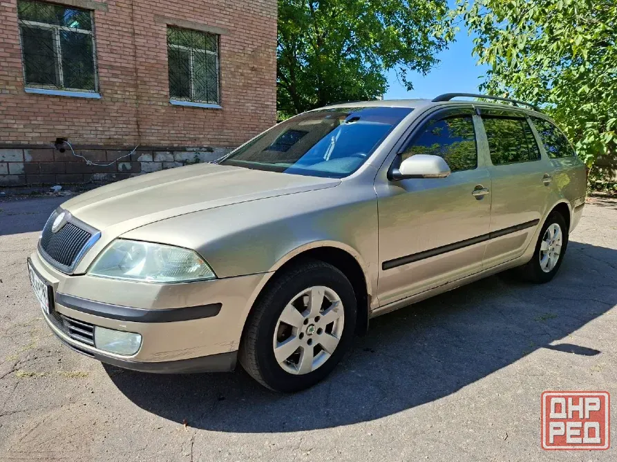 Skoda Octavia SW 1.6 Макеевка - изображение 3