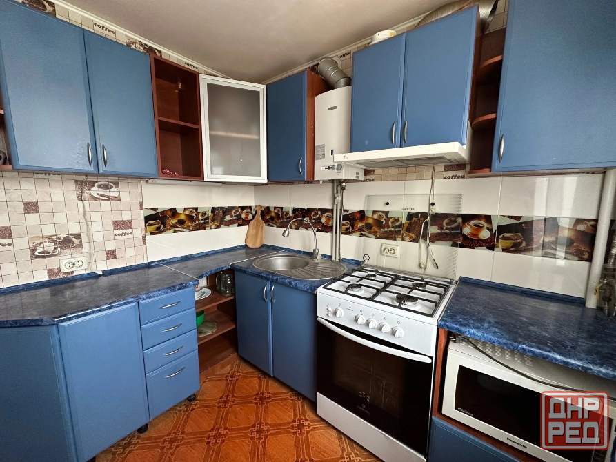 Продам 3-х комнатную квартиру в центре города Харцызск бул. Полупанова Харцызск - изображение 4