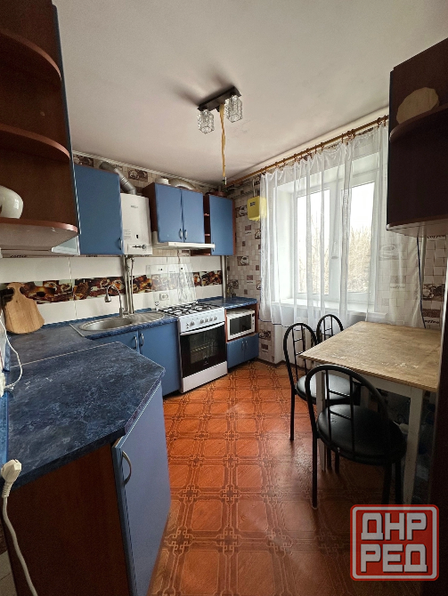 Продам 3-х комнатную квартиру в центре города Харцызск бул. Полупанова Харцызск - изображение 5