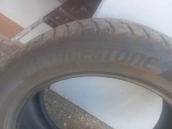 Шины Bridgestone Blizzak DM-V3 255/50 R20 зима б.у Донецк
