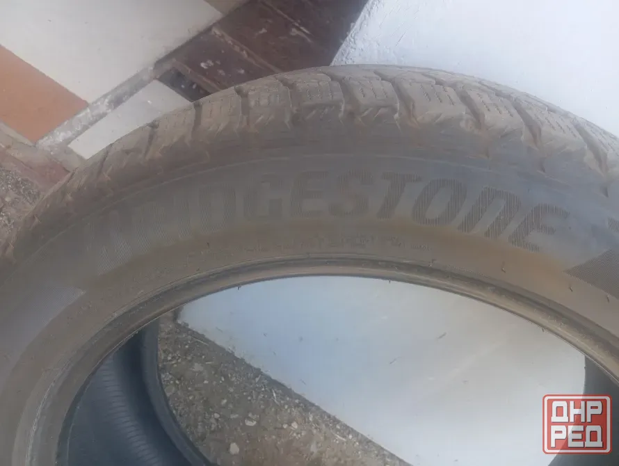 Шины Bridgestone Blizzak DM-V3 255/50 R20 зима б.у Донецк - изображение 4