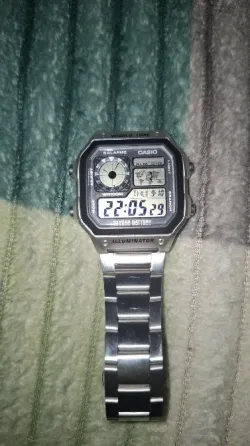 Продаю часы электронные Casio Донецк