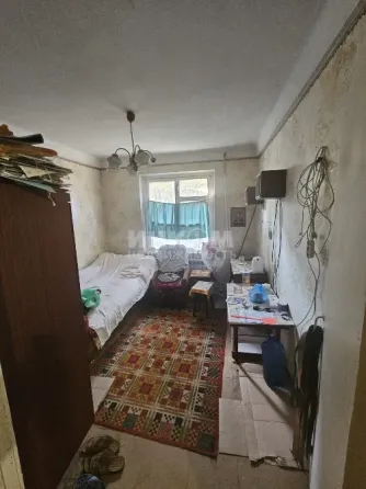 Продам 3-х комн квартиру в городе Луганск квартал Левченко Луганск