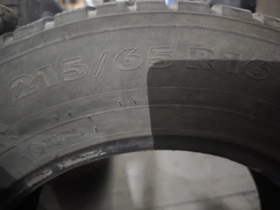 Зимние шины 215/65/16 Кировское