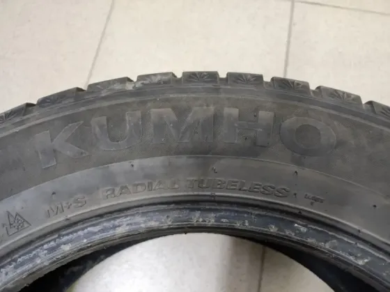 Продам зимнюю резину Донецк