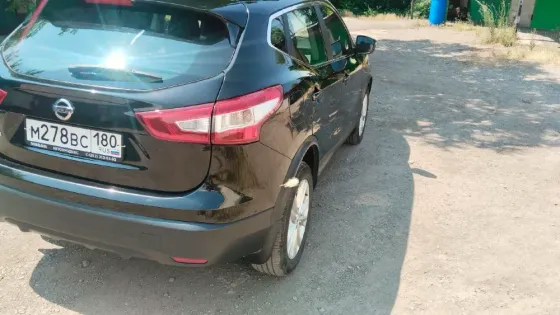 Nissan Qashqai 2 Мариуполь