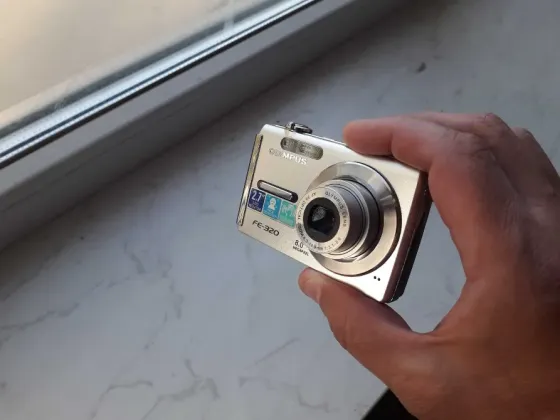 Цифровой фотоаппарат Olympus FE-320 Донецк