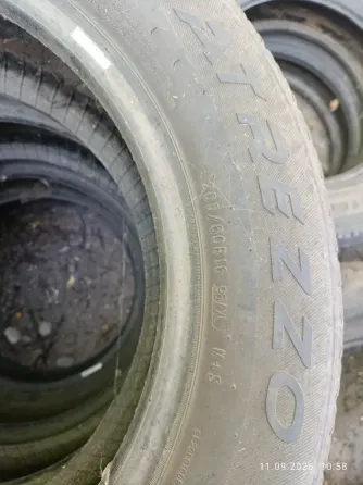 Продам шины б/у 205/60 R16 Донецк