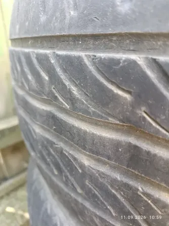 Продам шины б/у 205/60 R16 Донецк