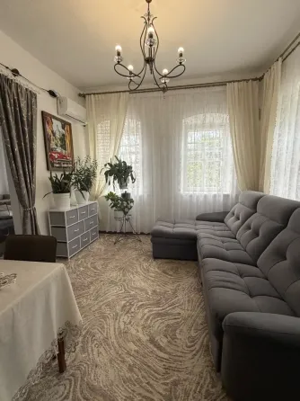 Продается жилой дом с земельным участком в с.Мелекино Мариуполь