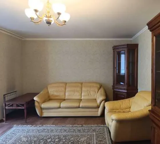 Продам 3-х комнатную, Центр Донецк
