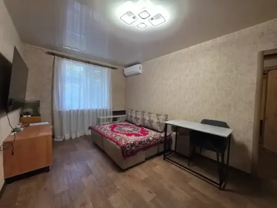 Сдаётся двухкомнатная квартира на Донбасс Арене Донецк