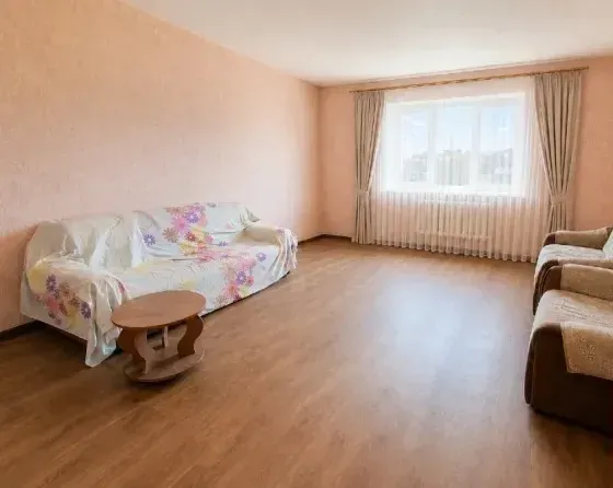 Продам крупногабаритную 1- комнатную квартиру, Петровский район Донецк
