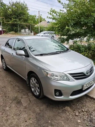 Продам Toyota Corolla Торез