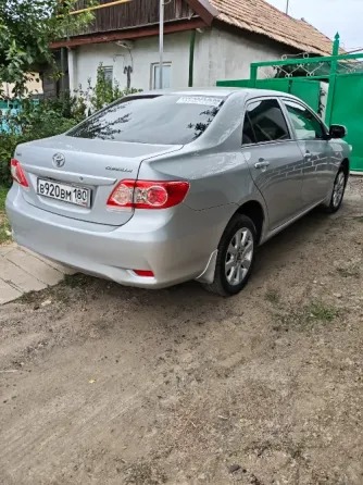 Продам Toyota Corolla Торез
