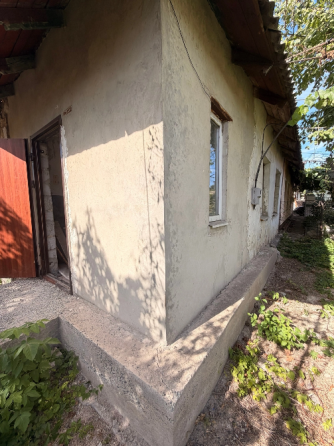 Продажа квартиры на земле в Горняцком районе г. Макеевка, ул. Щербакова, остановка 28 ( Холод. Балка Макеевка