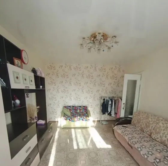 Ворошиловский район (центр) 2-комнатная квартира, ул. Артёма Донецк