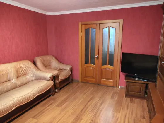 2-комн.кв.,евро, Щетинина Донецк