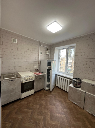 Продам 3-х комнатную квартиру г. Харцызск, бул. Полупанова Харцызск