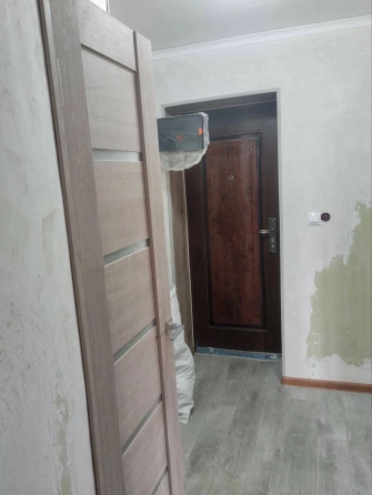 Продам 2-комнатную квартиру в центре г. Зугрэс, ул. Маяковского Зугрэс