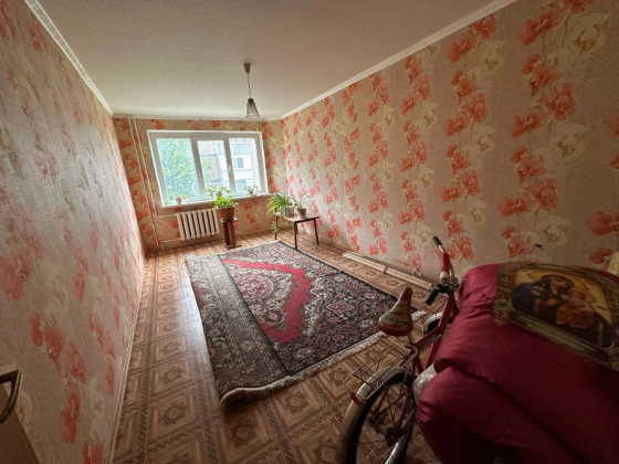 Продам 2-х комнатную квартиру в г. Харцызск, мкрн. Металлургов (в районе лицея) Харцызск