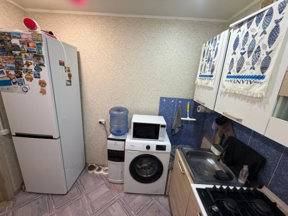Продам отличную 1-комнатную квартиру г. Харцызск, бул. Полупанова (в районе ул. Краснознаменской) Харцызск
