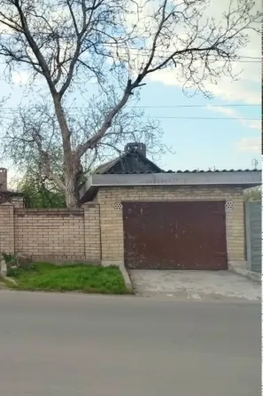 Уютный газифицированный дом с гаражом и летней кухней Енакиево