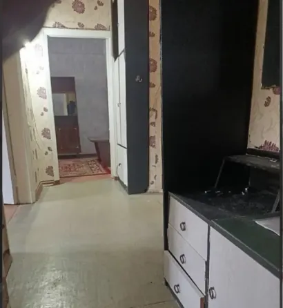 Продам 2-ю комнатную сталинку по улице Клайпеды Донецк