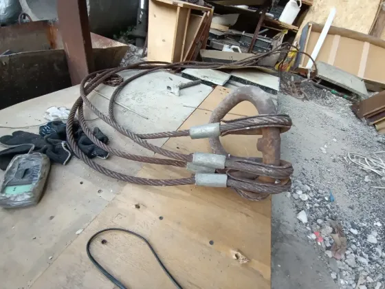 Продам живого ПАука. Кран,крюк,Трос зацепной 4 штуки. Донецк