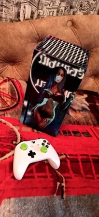 XBOX Series X 1TB + аккаунт с купленными играми Донецк
